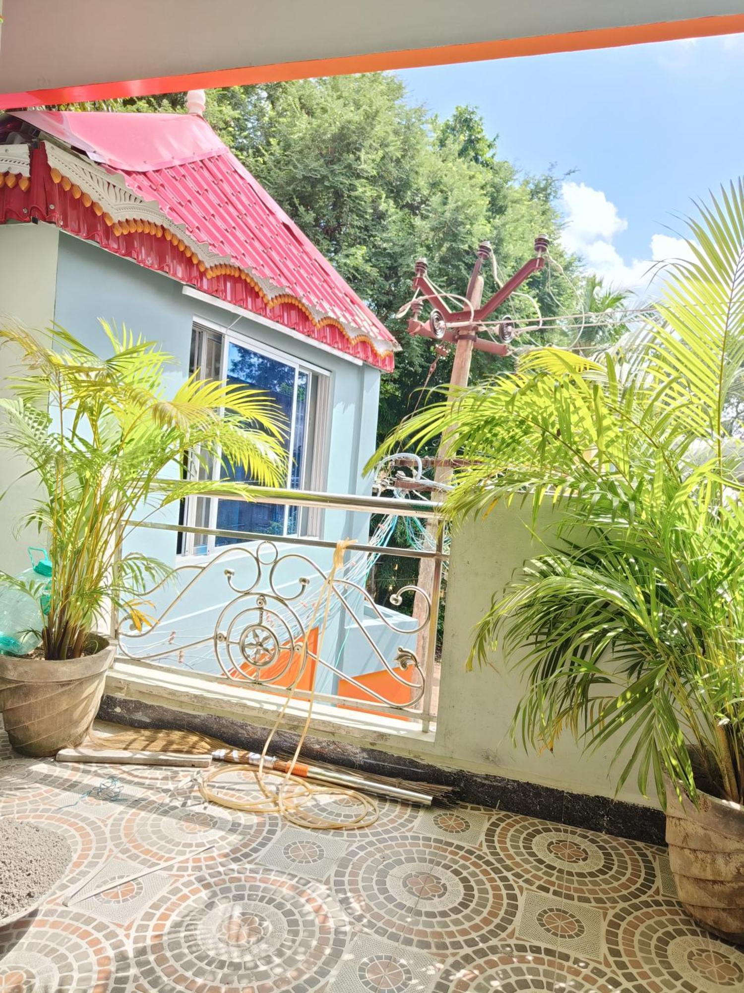 Liya Guest House Тіруваннамалай Екстер'єр фото
